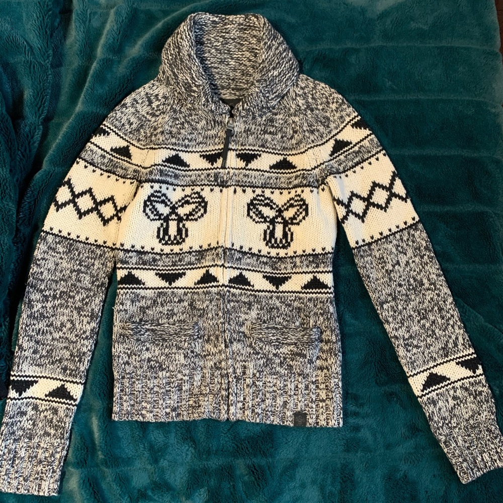 TNA VINTAGE 100% LAMBSWOOL Sweater